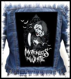 Ekran MOTIONLESS IN WHITE - Lady