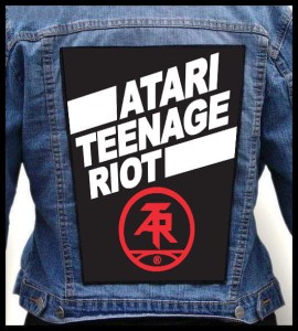 Ekran ATARI TEENAGE RIOT