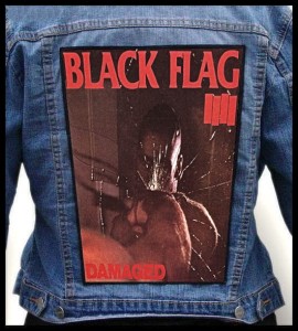 Ekran BLACK FLAG - Damaged