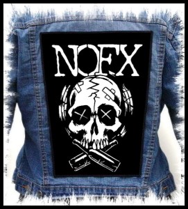Ekran NOFX - Skull