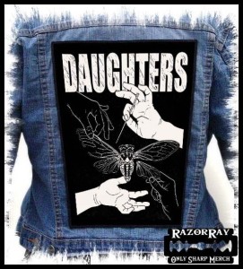 Ekran DAUGHTERS - Moth