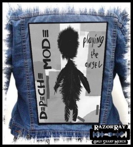 Ekran DEPECHE MODE - Playing The Angel
