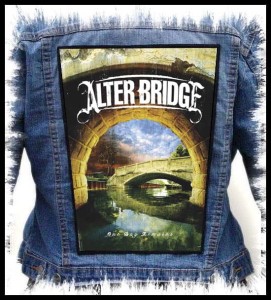 Ekran ALTER BRIDGE - One Day Remains