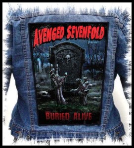 Ekran AVENGED SEVENFOLD - Buried Alive