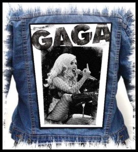 Ekran LADY GAGA - Finger
