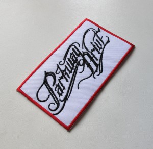 PARKWAY DRIVE [iron on] -- Embroidered  Patch