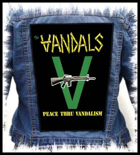 THE VANDALS - Peace Thru Vandalism -- Backpatch.jpg