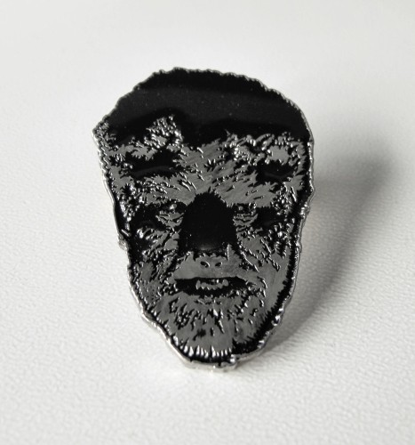 THE WOLF MAN - Lon Chaney -- metal pin.JPG