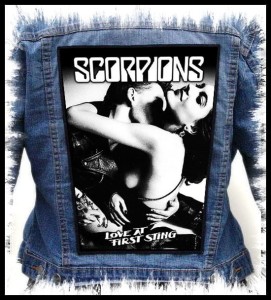 Ekran SCORPIONS - Love At First Sting