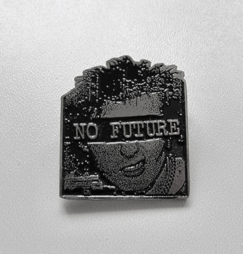 SEX PISTOLS - No Future -- metal pin.JPG