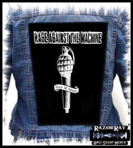 Ekran RAGE AGAINST THE MACHINE - Bulls On Parade
