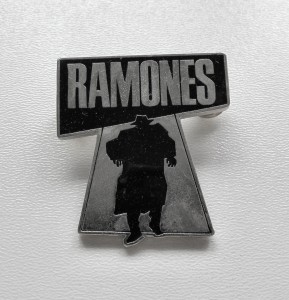 Przypinka RAMONES (1)