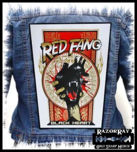 Ekran RED FANG - Black Heart