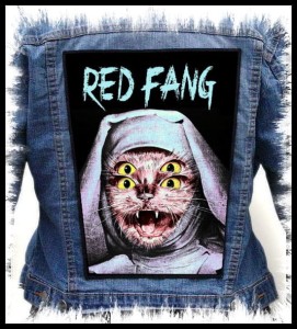 Ekran RED FANG - Nuncat