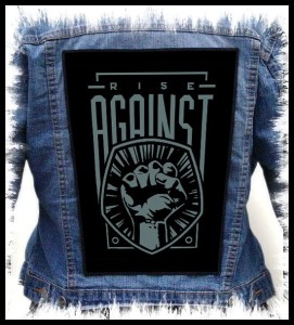 Ekran RISE AGAINST - Fist
