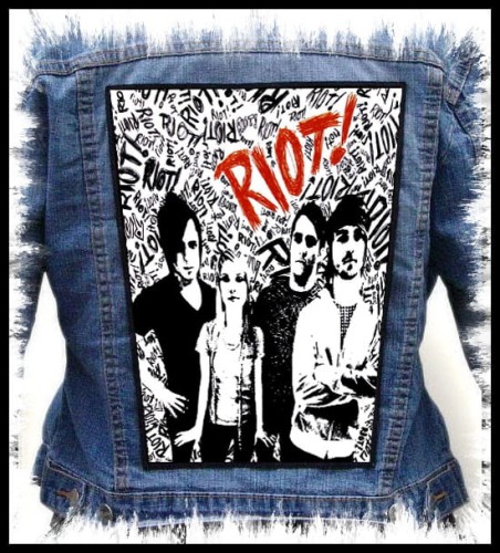 PARAMORE - Riot! -- backpatch back patch.jpg
