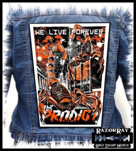 Ekran THE PRODIGY - We Live Forever