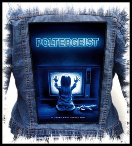 Ekran POLTERGEIST - It Knows What Scares You